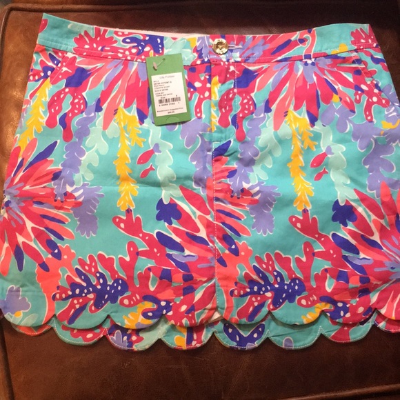 Lilly Pulitzer Pants - Lilly Pulitzer • Colette skort • NWT • size 8